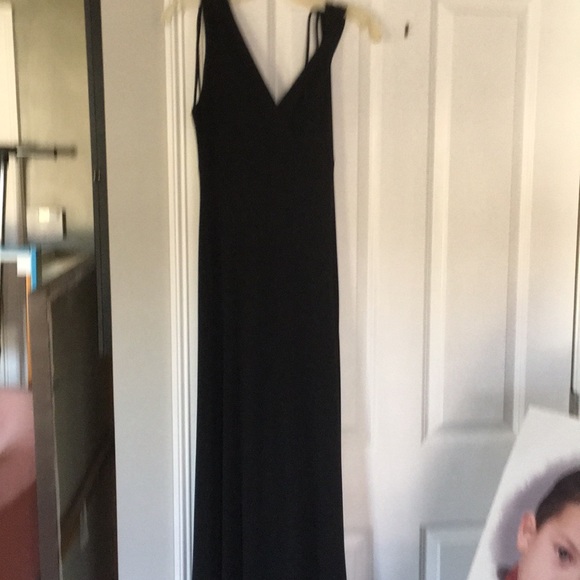 Syko long Black Dress - Picture 1 of 3